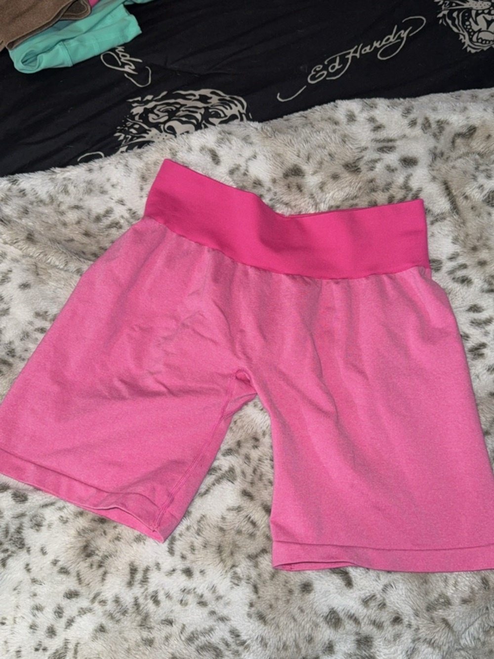 NVGTN Hot Pink High-Waist Bike Shorts